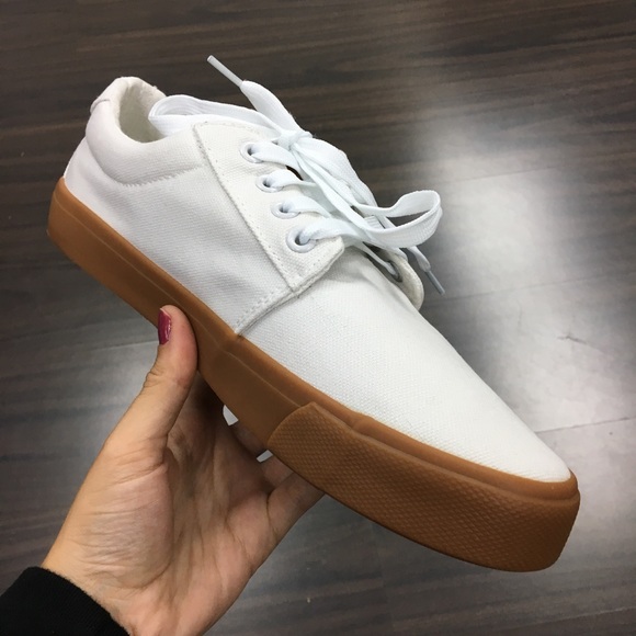 Men’s White canvas sneaker - Picture 6 of 7